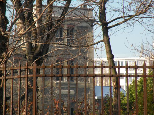  bâtiment désaffecté de l'Observatoire de Paris (Grand Equatorial Coudé)